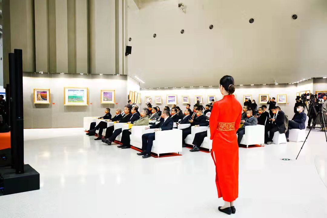 张华夏总编辑受邀参加“绿色奥运·一起向未来”国际文化艺术交流展活动