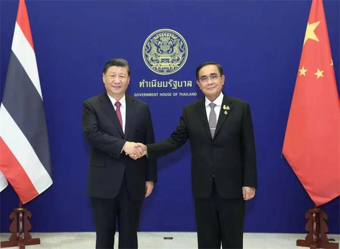 这套国礼，深化中泰两国发展经验交流