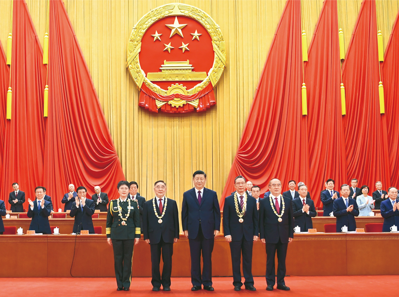 习近平总书记点赞新时代最可爱的人